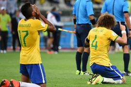 Cựu danh thủ thế giới bình luận về trận thua lịch sử của Brazil