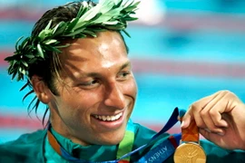 [Infographics] Siêu kình ngư Ian Thorpe thừa nhận là "gay"