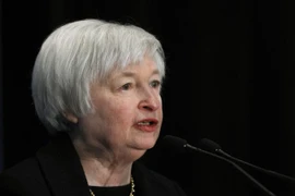 Fed hối thúc Quốc hội Mỹ đối phó thách thức ngân sách