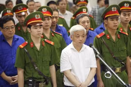 [Video] Tuyên án Nguyễn Đức Kiên 30 năm tù, nộp phạt hơn 75 tỷ đồng