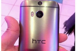 Rò rỉ những bức ảnh chân thực đầu tiên về mẫu HTC M8
