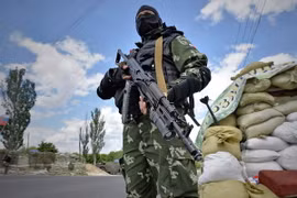Quân đội Ukraine, Nga lần đầu tiên thảo luận thực thi ngừng bắn