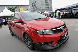 Proton Malaysia ra mắt phiên bản Supirma S mới nhất