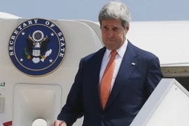 Ngoại trưởng Mỹ tới Israel tìm kiếm thỏa thuận ngừng bắn