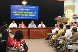 Biểu dương 51 tấm gương người khuyết tật tiêu biểu năm 2015