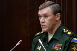 Tướng Nga: Ukraine đề nghị Nga cử sỹ quan sang miền Đông