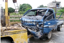 Đắk Nông: Hai xe tải đâm trực diện làm 4 người thương vong