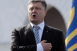 Tổng thống Ukraine kêu gọi Nga rút quân và đóng cửa biên giới