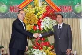 Chủ tịch MTTQ Việt Nam chúc mừng Giáng sinh giáo dân ở TP.HCM