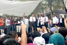 Chính phủ Mexico tiến hành đối thoại với sinh viên biểu tình