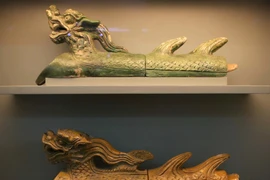 Trưng bày hiện vật quý phát hiện tại Hoàng Thành Thăng Long