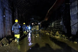 Vụ sập hầm thủy điện: “Ưu tiên số 1 là thoát nước, cứu người"