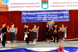 Hoạt động kỷ niệm Ngày Nhà giáo Việt Nam tại Vientiane