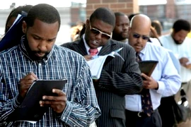 Đơn xin trợ cấp thất nghiệp ở Mỹ giảm tuần thứ tư liên tiếp