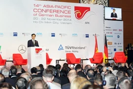 Thủ tướng kêu gọi doanh nghiệp Đức đầu tư vào hạ tầng Việt Nam