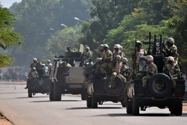 Burkina Faso: Tổng thống Compaore tuyên bố không từ chức