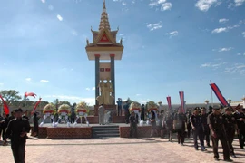 Khánh thành tượng đài anh hùng liệt sỹ Campuchia-Việt Nam 