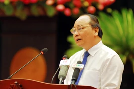 Phó Thủ tướng Chính phủ Nguyễn Xuân Phúc tham dự và phát biểu chỉ đạo tại hội nghị. (Ảnh: Mạnh Linh/TTXVN)
