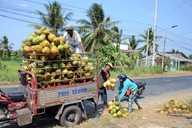 Nắng nóng trên khắp cả nước, miền Trung có nơi trên 39 độ C