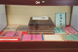 Truyện Kiều được trưng bày trong bảo tàng. (Ảnh: Thái Hùng/TTXVN)