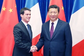 Thủ tướng Valls: Nước Pháp chào đón nhà đầu tư Trung Quốc