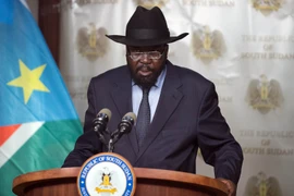 Tổng thống Nam Sudan Salva Kiir trong cuộc họp báo ở Khartoum. (Nguồn: AFP/TTXVN)