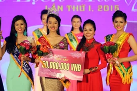 Quang cảnh lễ trao giải. (Ảnh: Hồ Cầu/TTXVN)