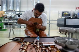 Một xưởng sản xuất của Gucci ở Florence, Italy. (Nguồn: milanstyle.com)