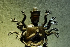 Triển lãm 400 hiện vật, tranh ảnh về sự kiện nổi bật của Phật giáo