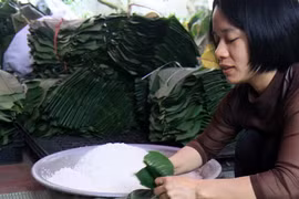 Các làng nghề ở tỉnh Hà Nam rộn ràng chuẩn bị hàng Tết