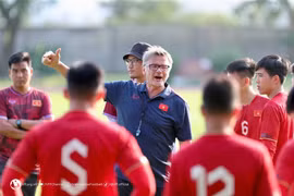Huấn luyện viên Phiippe Troussier đang có trong tay lực lượng tốt nhất để hướng tới cuộc đua tại Vòng loại U23 châu Á 2024. (Nguồn: VFF)
