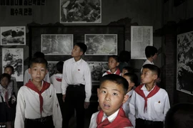 Hàng vạn người Triều Tiên míttinh "chống bè lũ đế quốc Mỹ"