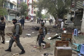 "IS nhận trách nhiệm vụ đánh bom làm 33 người chết ở Afghanistan"