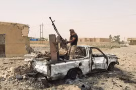 Phiên quân Syria trút "mưa bom bão đạn" vào 2 ngôi làng Shiite