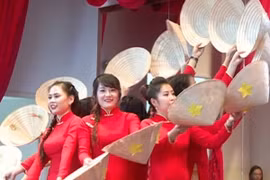 Cộng đồng người Việt tích cực hòa nhập với xã hội Singapore