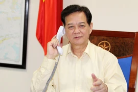 Thủ tướng Nguyễn Tấn Dũng điện đàm với Thủ tướng Nhật Bản