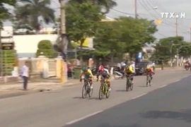 Tay đua 17 tuổi Nguyễn Dương Hồ Vũ (BTV Bình Dương) đã chiến thắng ở chặng đua thứ 9 Giải Xe đạp Cúp Truyền hình Thành phố Hồ Chí Minh lần 28.