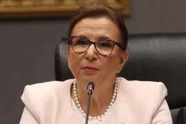 Bộ trưởng Thương mại Thổ Nhĩ Kỳ Ruhsar Pekcan phát biểu tại một cuộc họp báo ở Ankara. (Ảnh: AFP/TTXVN)