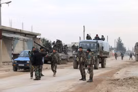 Binh sỹ Syria tại thị trấn Tal Toukan, tỉnh Idlib ngày 5/2/2020. (Ảnh: THX/TTXVN)