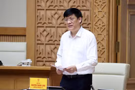 Quyền Bộ trưởng Bộ Y tế Nguyễn Thanh Long. (Ảnh: Thống Nhất/TTXVN)