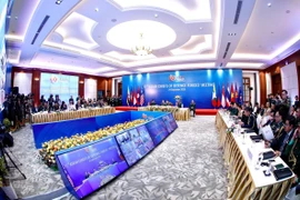 Quang cảnh Hội nghị trực tuyến ACDFM-17 tại điểm cầu Hà Nội. Ảnh: (Dương Giang/TTXVN)