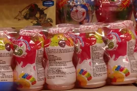 [Video] Nước ngọt hết hạn sử dụng được làm mới lại để tiêu thụ