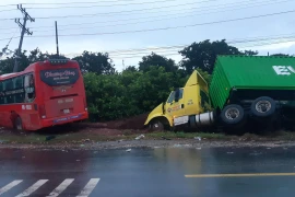 Hiện trường vụ tai nạn. (Ảnh: Đậu Tất Thành/TTXVN)