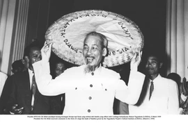 Một bức ảnh được trưng bày tại triển lãm. (Ảnh: Tư liệu TTXVN)