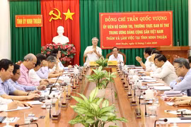 Thường trực Ban Bí thư Trần Quốc Vượng phát biểu tại buổi làm việc với Ban Thường vụ Tỉnh ủy Ninh Thuận. (Ảnh: Công Thử/TTXVN)