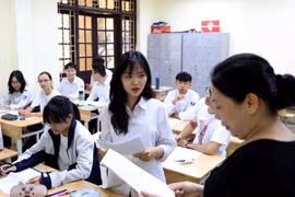 Thời điểm này, học sinh lớp 12 đang tập trung ôn tập để bước vào Kỳ thi tốt nghiệp Trung học phổ thông năm 2020 sẽ diễn ra vào tháng 8 tới. (Ảnh: Thanh Tùng/TTXVN)