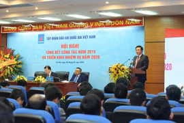 Tổng Giám đốc Lê Mạnh Hùng báo cáo tại hội nghị. (Ảnh: PV/Vietnam+)