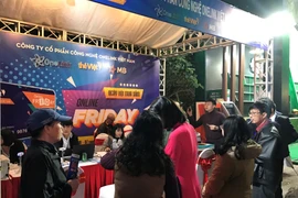 Sự kiện Online Friday năm 2019 đã thu hút được gần 4.000 website và doanh nghiệp tham gia. (Ảnh: Đức Duy/Vietnam+)