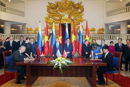 Dư luận quốc tế về chuyến thăm Việt Nam của Thủ tướng Nga 