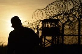 Binh sỹ Mỹ tại căn cứ hải quân Mỹ trên vịnh Guantanamo. (Nguồn: AFP/TTXVN)